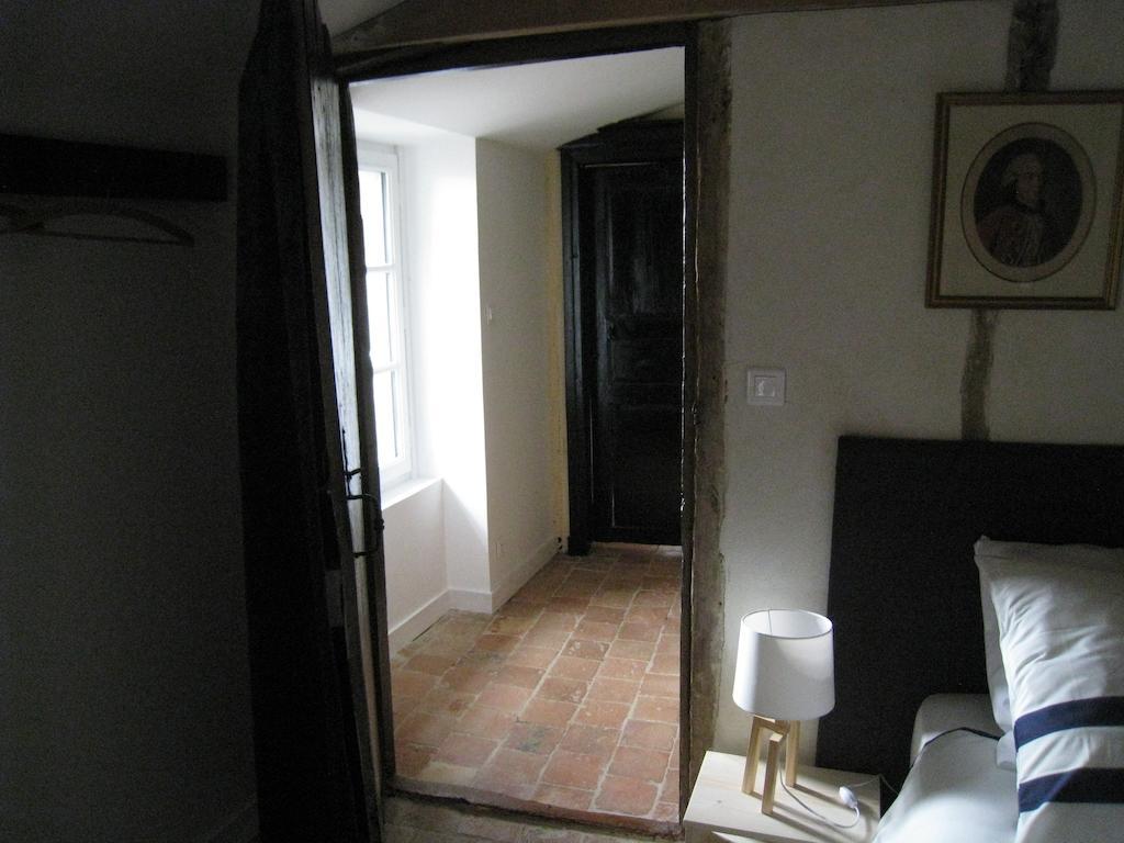 ボープロー Le Logis Des Tourelles Bed & Breakfast エクステリア 写真